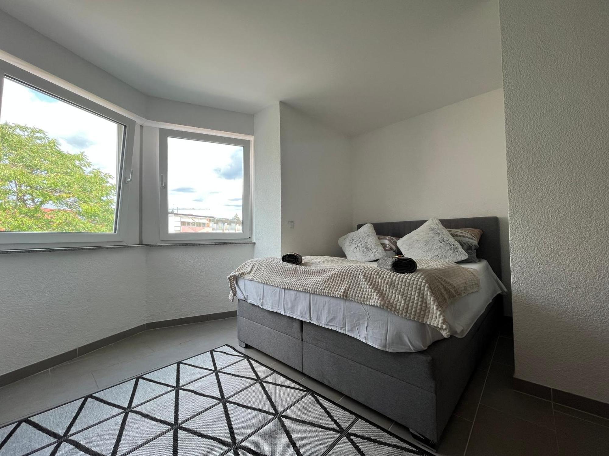 Simplex Apartments Am Europaplatz Karlsruhe Quarto foto